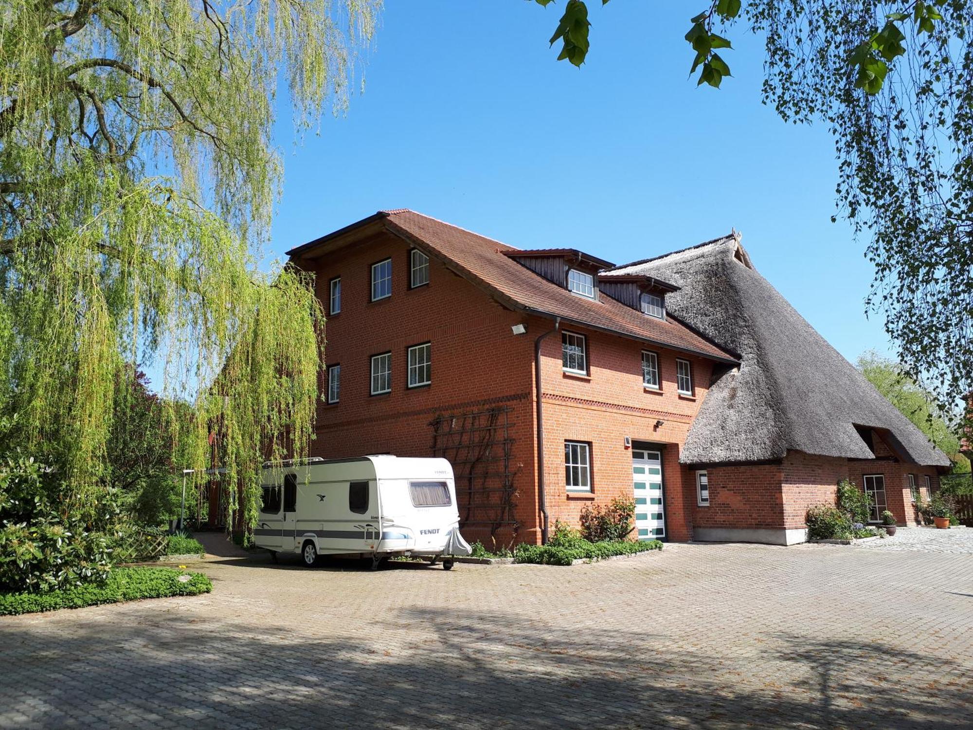 Kleines Paradies Krembz Экстерьер фото